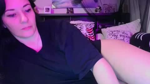 Snapshot of wrenleigh chatting on January 10, 2026, 6:37 am Crystal Lake online show from January 10, 2026, 6:37 am