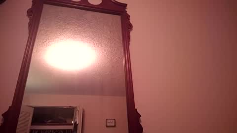 wribry83 online show from October 21, 2025, 6:14 am