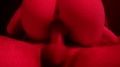 wtfmee30 online show from December 29, 2024, 8:48 pm