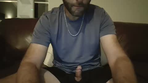 wtoddloomis10 online show from September 24, 2025, 5:22 am