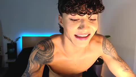 Snapshot of wyatt_rose chatting on September 16, 2025, 10:44 pm wyatt online show from September 16, 2025, 10:44 pm