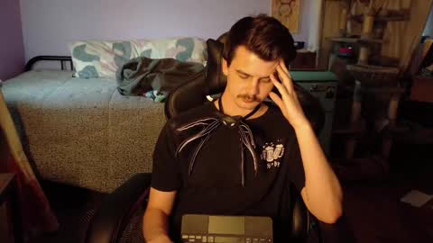 Wyatt online show from November 9, 2025, 11:25 pm