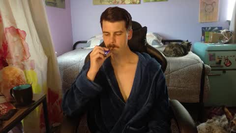 Wyatt online show from December 21, 2025, 5:20 pm