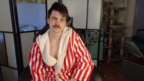 Wyatt online show from February 28, 2026, 6:42 pm