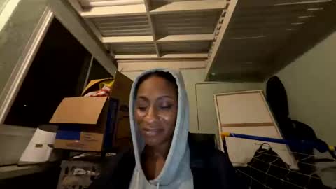 Snapshot of wynterheat chatting on February 5, 2025, 8:43 am Wynter Heat online show from February 5, 2025, 8:43 am