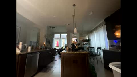 Wynter Heat online show from April 22, 2026, 1:34 pm