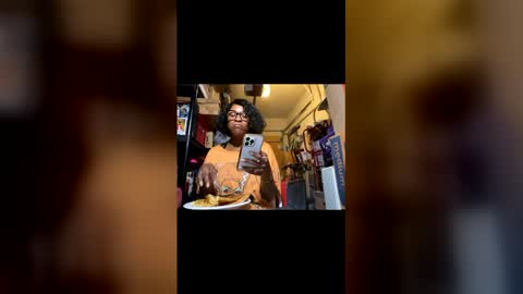 Snapshot of wynterheat chatting on May 6, 2026, 9:47 am Wynter Heat online show from May 6, 2026, 9:47 am