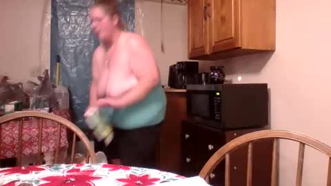 x0_jade online show from November 27, 2025, 4:25 am