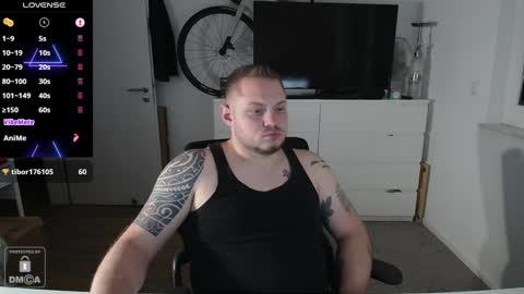 Snapshot of x19marco93x chatting on January 9, 2025, 6:57 pm x19marco93x online show from January 9, 2025, 6:57 pm