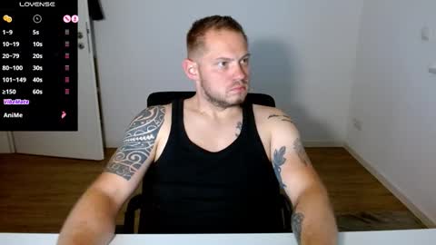 Snapshot of x19marco93x chatting on September 29, 2025, 6:57 pm x19marco93x online show from September 29, 2025, 6:57 pm