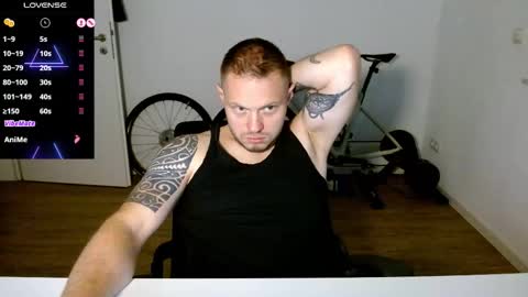 Snapshot of x19marco93x chatting on November 23, 2025, 6:19 pm x19marco93x online show from November 23, 2025, 6:19 pm