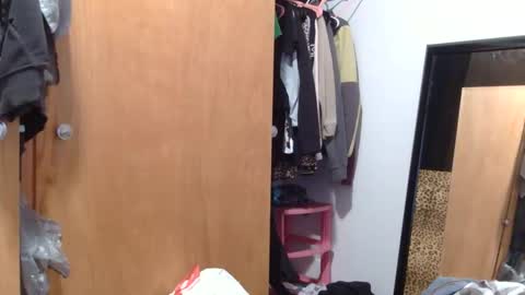 Snapshot of x2kayx2 chatting on February 27, 2026, 3:56 pm x2kayx2 online show from February 27, 2026, 3:56 pm