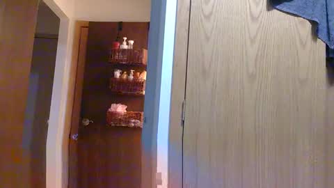 Snapshot of x2kayx2 chatting on March 3, 2026, 6:25 pm x2kayx2 online show from March 3, 2026, 6:25 pm