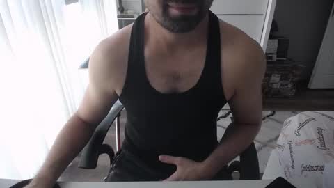 Mr. Lonely online show from December 14, 2025, 10:53 am