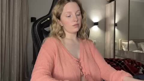 eva online show from February 22, 2025, 3:14 pm