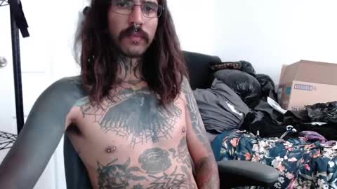 Snapshot of x_dr4ma_x chatting on December 6, 2024, 8:37 am xdramax online show from December 6, 2024, 8:37 am