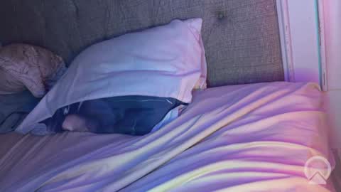 Mariah  online show from October 17, 2025, 2:37 am