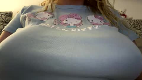 Mariah  online show from October 23, 2025, 12:54 am