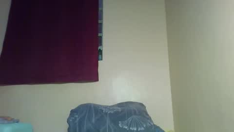 X melanine online show from November 14, 2025, 12:04 pm