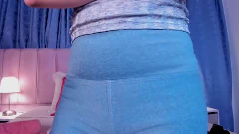 x_milu online show from February 19, 2025, 5:38 pm