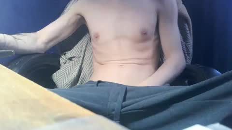 x_patri_x online show from February 13, 2025, 11:50 am