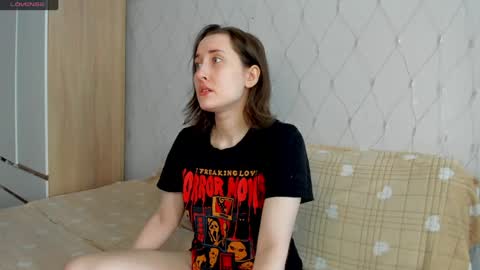 Snapshot of x_purr_agatha_x chatting on May 14, 2026, 1:12 am Agatha online show from May 14, 2026, 1:12 am