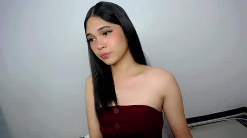 Snapshot of xairah_doux chatting on April 25, 2026, 5:54 am xairah_doux online show from April 25, 2026, 5:54 am