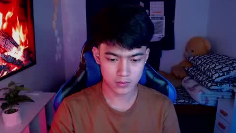 Snapshot of xaldrian_destroyer chatting on February 10, 2025, 11:15 am Prince Aldrian online show from February 10, 2025, 11:15 am