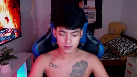 Snapshot of xaldrian_destroyer chatting on February 27, 2025, 1:17 pm Prince Aldrian online show from February 27, 2025, 1:17 pm