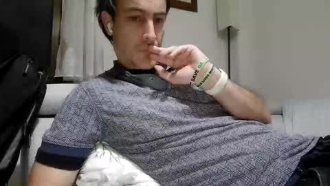 xalegarmax online show from October 28, 2025, 11:51 pm