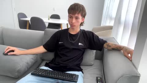 Snapshot of xamyu chatting on February 10, 2025, 9:15 pm Xam online show from February 10, 2025, 9:15 pm