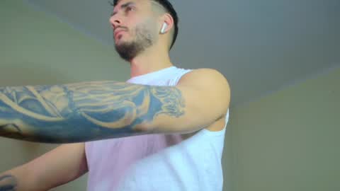 XanderCageX online show from February 14, 2025, 2:33 pm