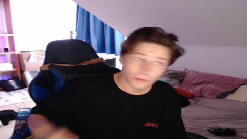 rx4per online show from September 9, 2025, 3:22 pm