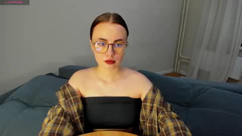 Alice online show from April 27, 2026, 3:21 pm