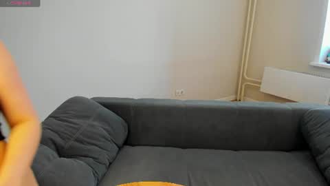 Snapshot of xapka_lapka chatting on June 16, 2026, 6:16 am Alice online show from June 16, 2026, 6:16 am