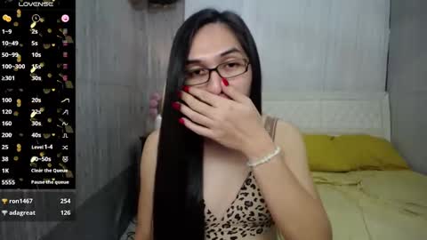 xasiantrnaslover online show from December 6, 2024, 5:20 am