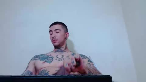 xav_dai online show from May 16, 2026, 9:57 pm