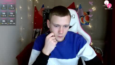 xavier_night81 online show from October 3, 2025, 7:38 am