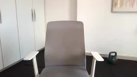 Snapshot of xavii31 chatting on January 19, 2025, 3:42 pm xavii31 online show from January 19, 2025, 3:42 pm