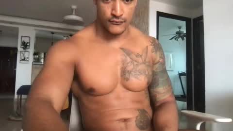 Snapshot of xavii31 chatting on February 23, 2025, 6:01 pm xavii31 online show from February 23, 2025, 6:01 pm