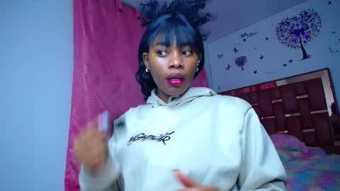 Snapshot of xayunrin chatting on January 28, 2025, 8:36 am xayu online show from January 28, 2025, 8:36 am