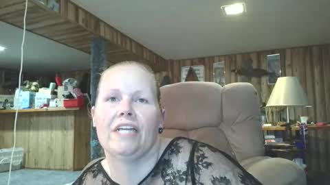xbeautifulxliex online show from May 27, 2026, 10:29 pm