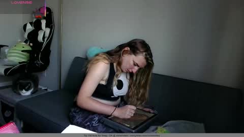 Snapshot of xcharlottexeuphoriax chatting on October 8, 2025, 8:50 pm  charlotte euphoria  online show from October 8, 2025, 8:50 pm