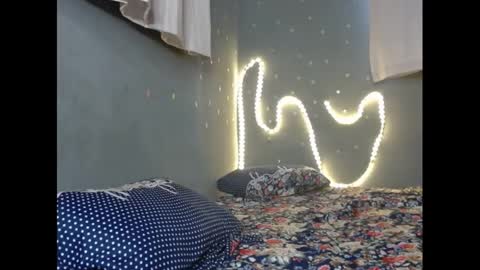 xcreamypussy online show from February 13, 2025, 8:27 am