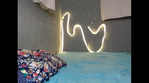 xcreamypussy online show from March 10, 2025, 6:56 pm