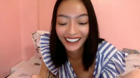 Snapshot of xcxccy19 chatting on January 2, 2025, 5:39 pm Sachi Cy online show from January 2, 2025, 5:39 pm