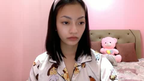 Snapshot of xcxccy19 chatting on January 20, 2025, 2:57 pm Sachi Cy online show from January 20, 2025, 2:57 pm