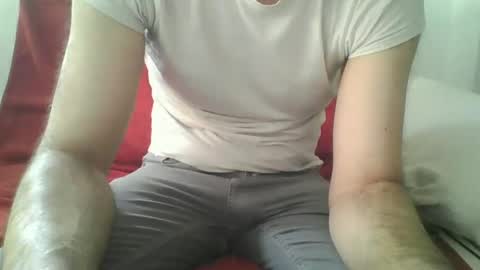 Snapshot of xeson47 chatting on May 19, 2026, 9:26 am xeson47 online show from May 19, 2026, 9:26 am