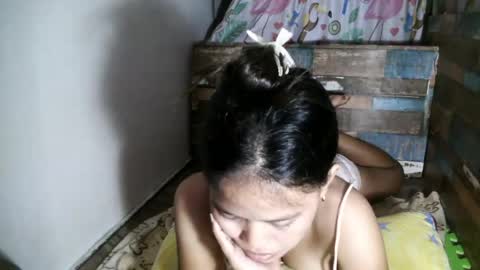 Snapshot of xgurlxlaloox chatting on June 7, 2026, 5:00 am xgurlxlaloox online show from June 7, 2026, 5:00 am