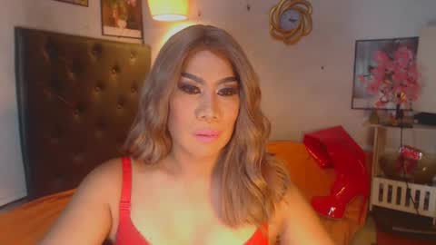Snapshot of xhardcock2playx chatting on February 14, 2025, 10:58 pm GODDESS KRISTEL online show from February 14, 2025, 10:58 pm